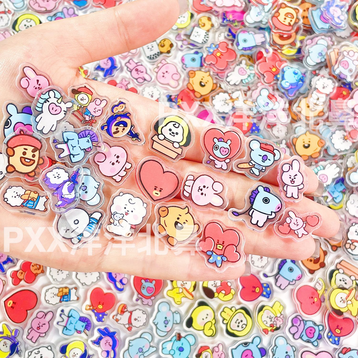 100pcs BT21 BTS single-layer 2 - Cosplay Prop Diy 评论和价格