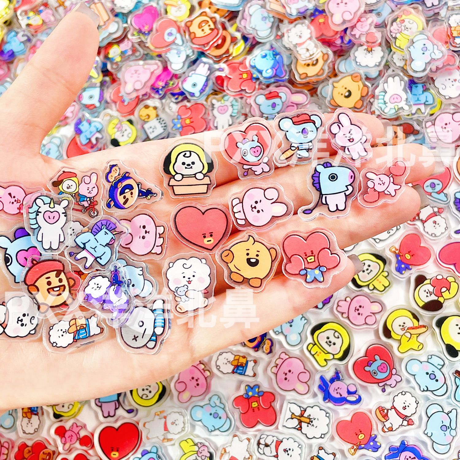 100pcs BT21 BTS single-layer 2 - Cosplay Prop Diy 评论和价格